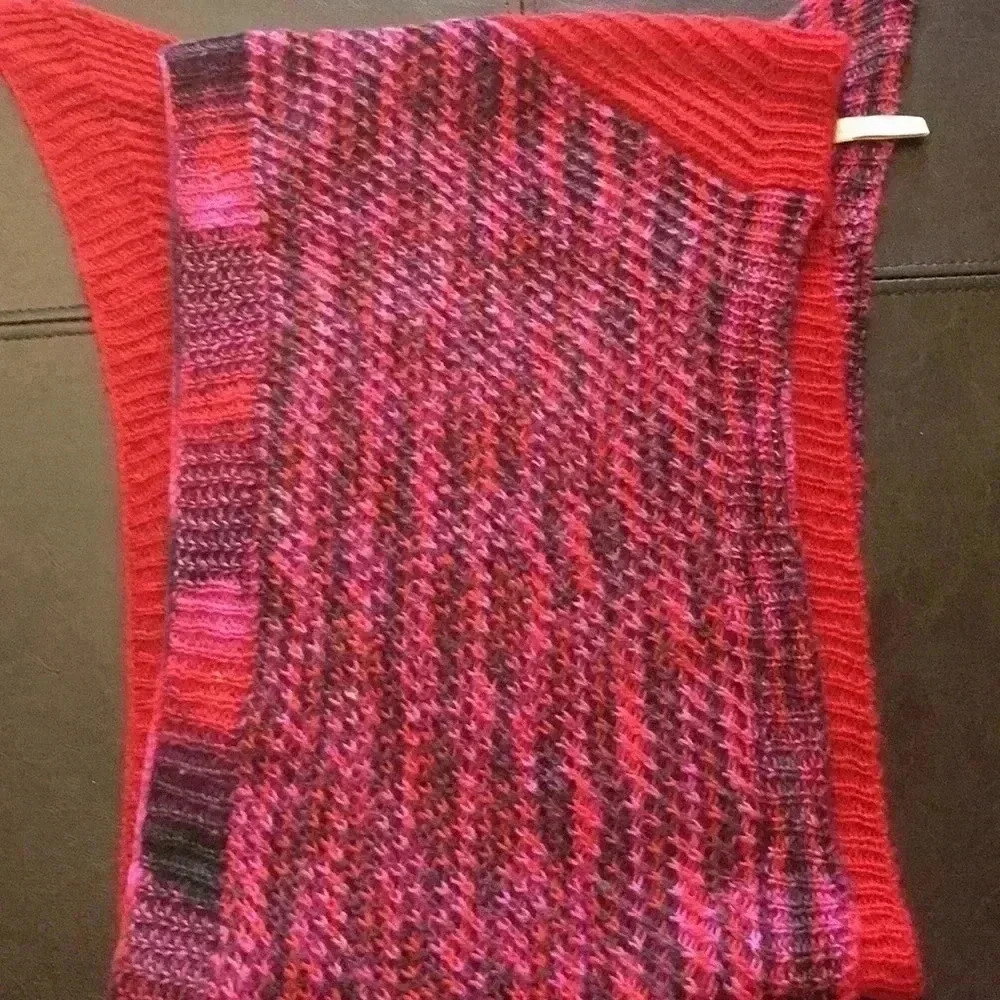 Collection XIIX scarf - Picture 3 of 3